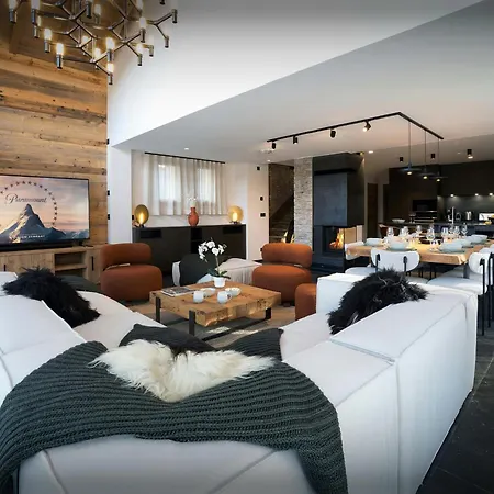 Chalet Fango - Ovo Network *